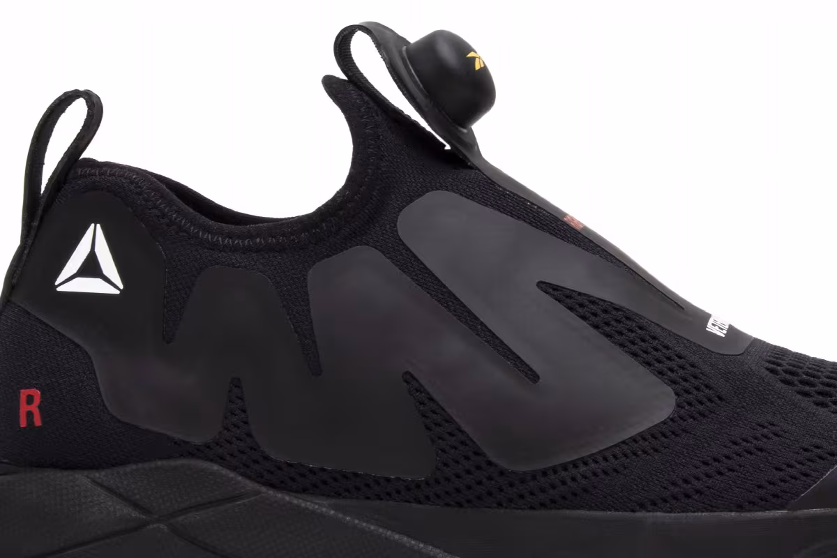 Vetements x Reebok Pump Supreme Black, view 3