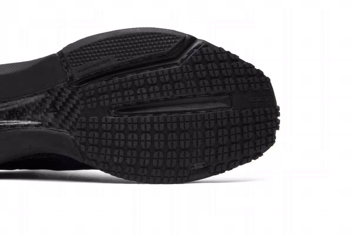 Vetements x Reebok Pump Supreme Black, view 6