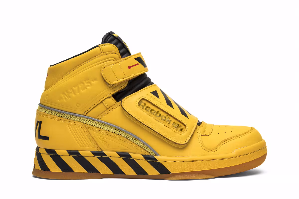 Aliens x Reebok Alien Stomper Mid Powerloader The Final Scene Pack, view 3