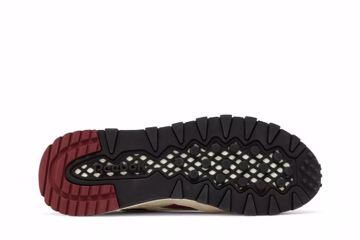 Reebok Classic Leather Legacy GTX Chalk Collegiate Burgundy, view 5