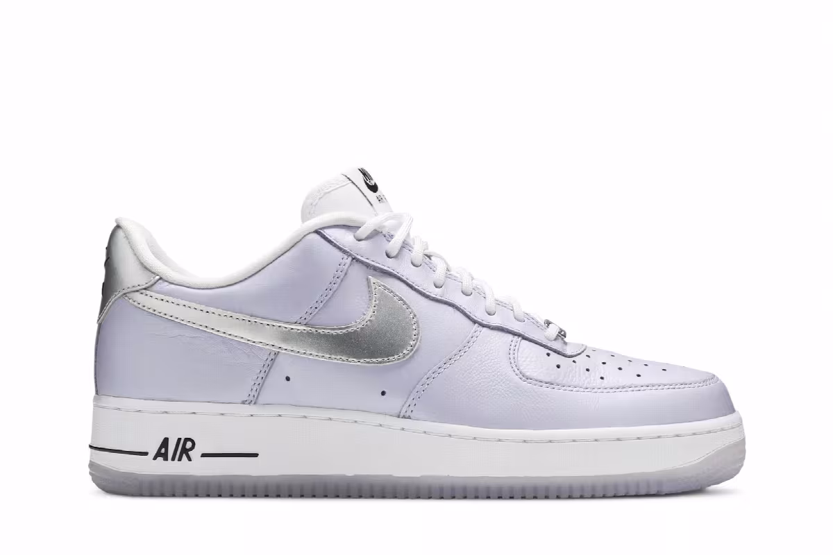 Nike Women's Air Force 1 Low Oxygen Purple, view 2