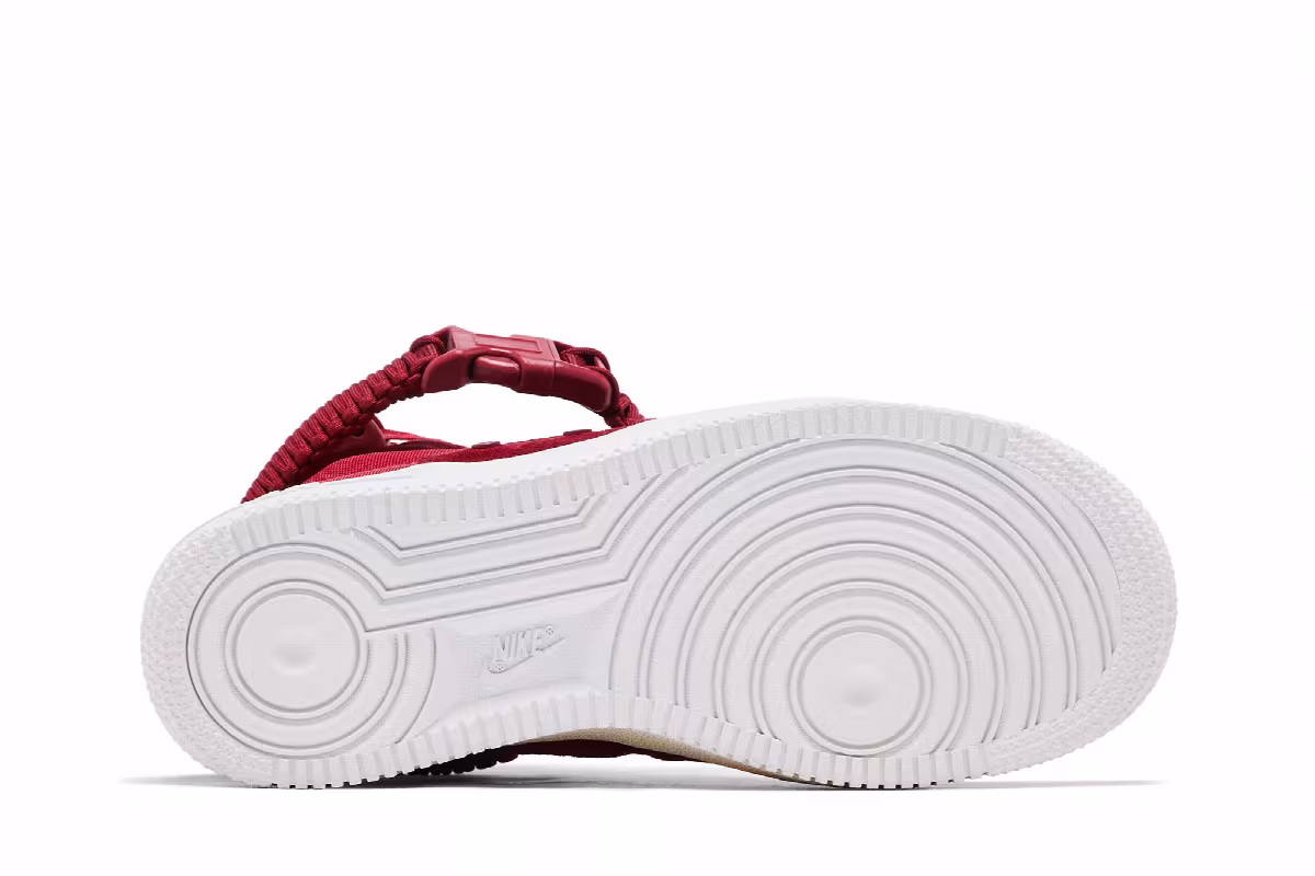 Nike Women's SF Air Force 1 High Red Crush, view 5