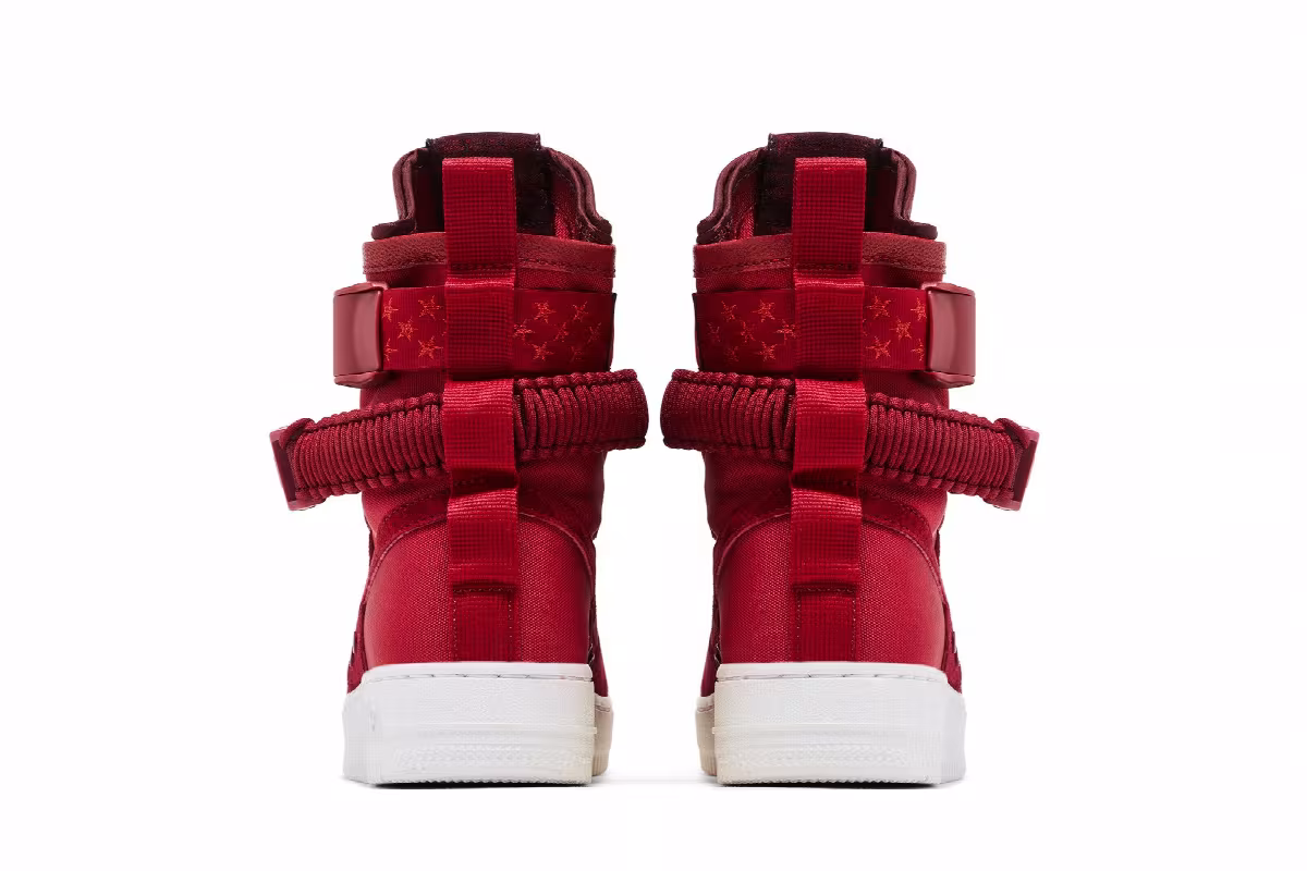 Nike Women's SF Air Force 1 High Red Crush, view 7