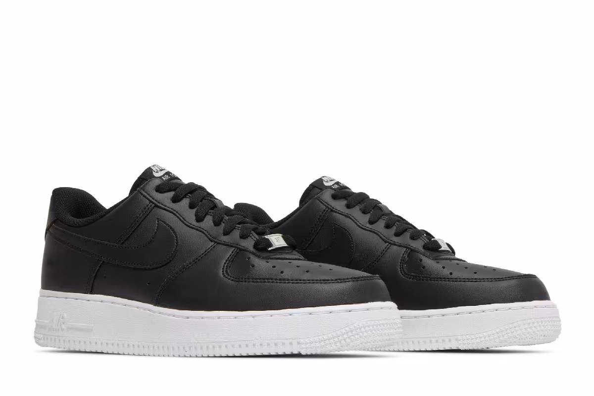Nike Women's Air Force 1 Black White, view 9