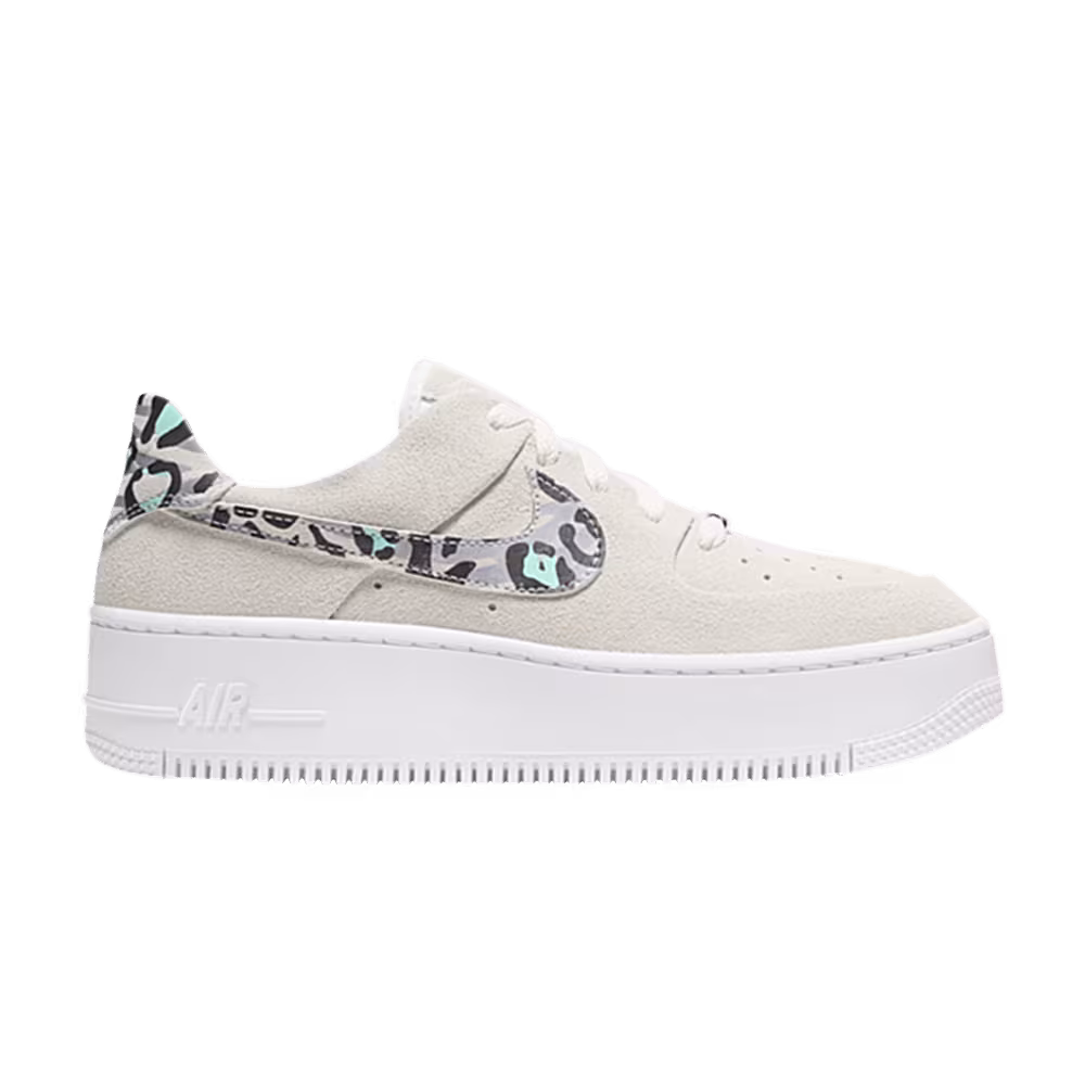 Nike Women's Air Force 1 Sage Low Team Gold Leopard