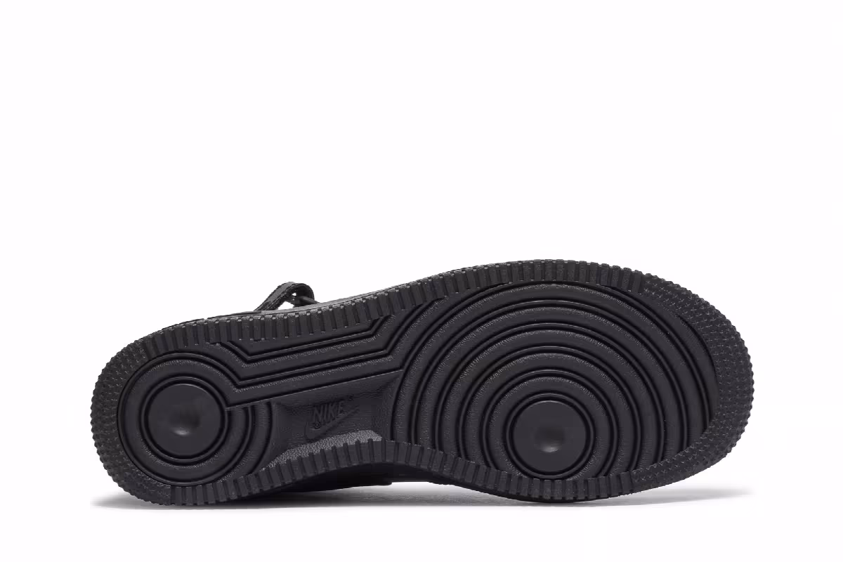 Nike Air Force 1 Mid LE GS Triple Black, view 5