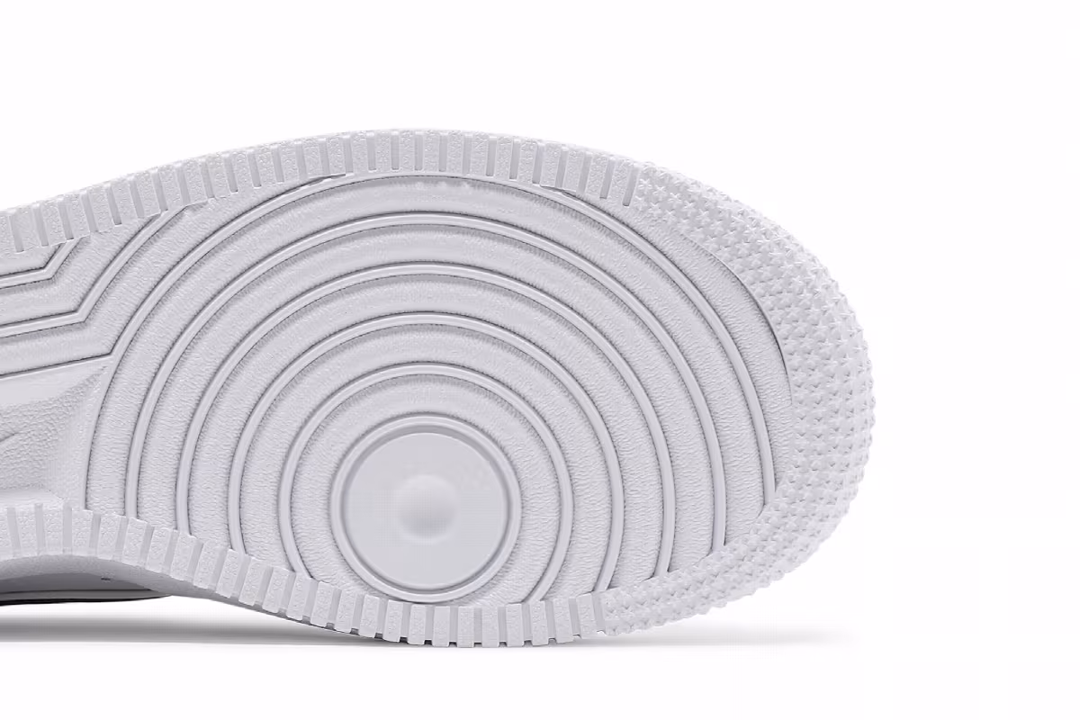 Nike Air Force 1 LV8 GS White Metallic Gold, view 6