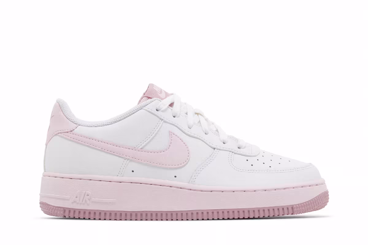 Nike Air Force 1 GS Valentine's Day 2024, view 2