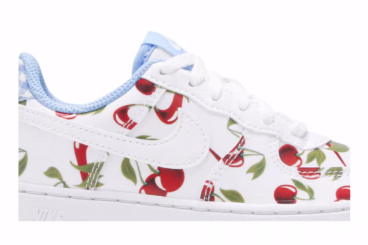 Nike Air Force 1 Low GS Cherry, view 3