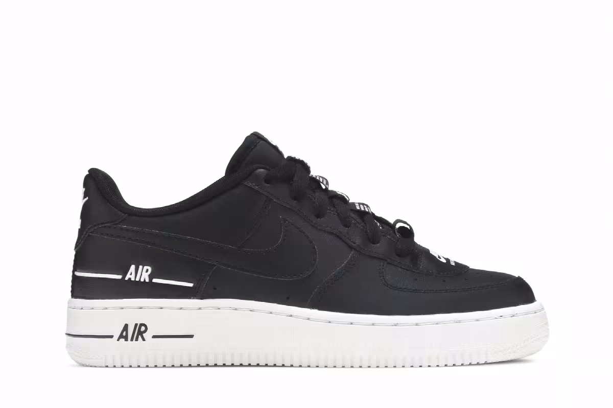 Nike Air Force 1 LV8 3 GS Black, view 2