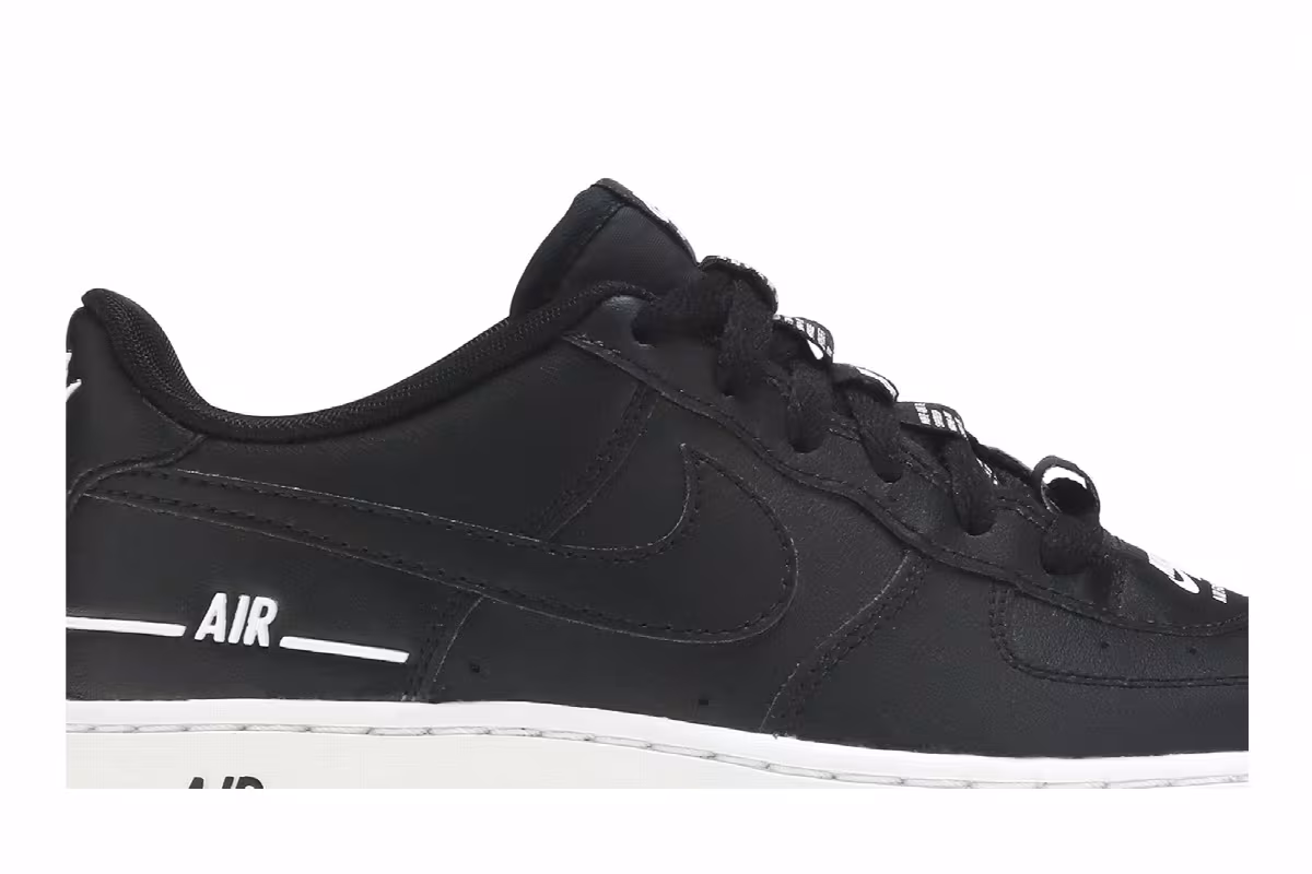 Nike Air Force 1 LV8 3 GS Black, view 3