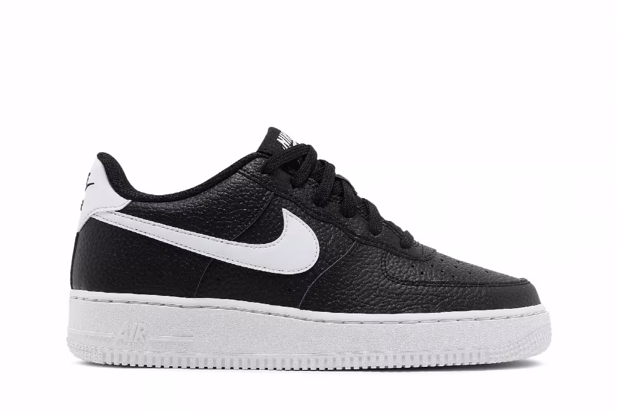 Nike Air Force 1 GS Black White, view 2