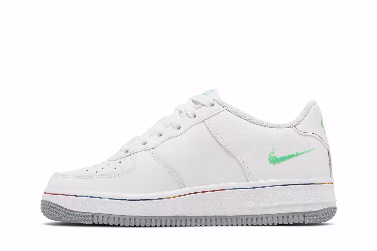Nike Air Force 1 Low GS Multi Swoosh, view 4