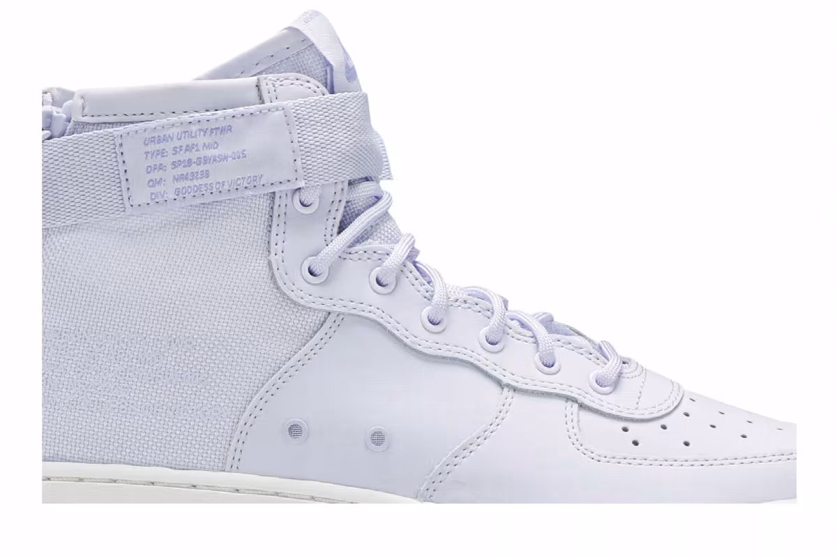 Nike SF Air Force 1 Mid GS Palest Purple, view 3