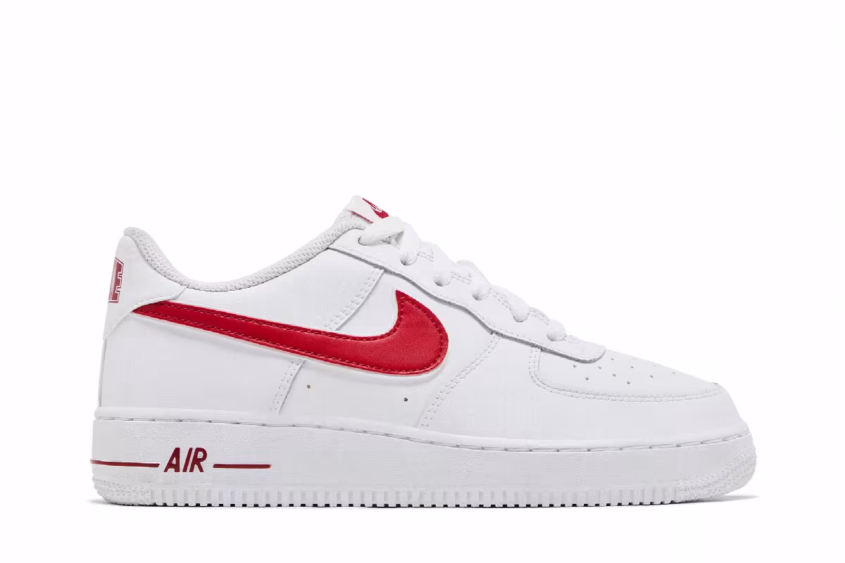 Nike Air Force 1 Low GS Gym Red, view 2