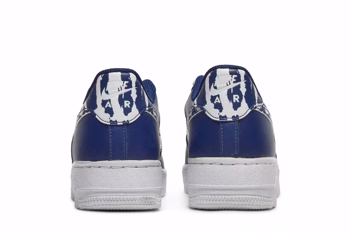 Nike Air Force 1 LV8 1 GS Splatter Swoosh - Blue Void, view 7