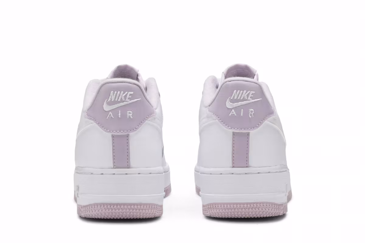 Nike Air Force 1 GS White Iced Lilac, view 7