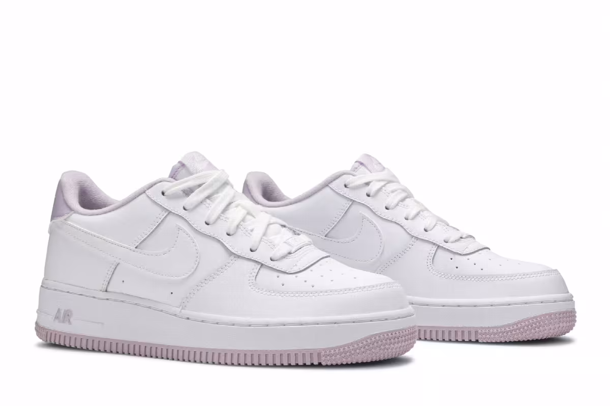 Nike Air Force 1 GS White Iced Lilac, view 9