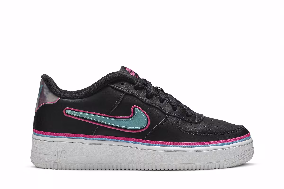 Nike Air Force 1 Low LV8 GS Miami Vice, view 2