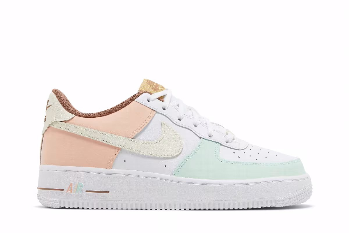 Nike Air Force 1 LV8 GS Ice Cream, view 2