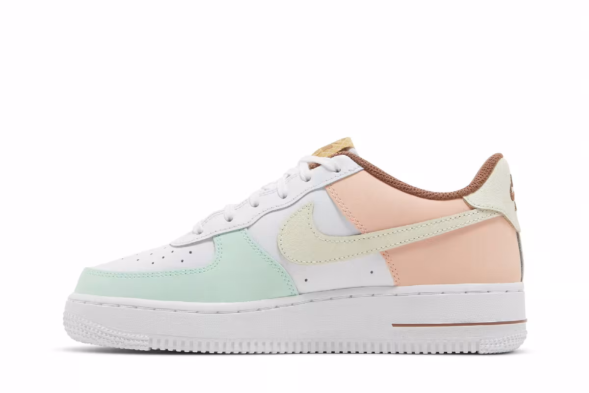 Nike Air Force 1 LV8 GS Ice Cream, view 4