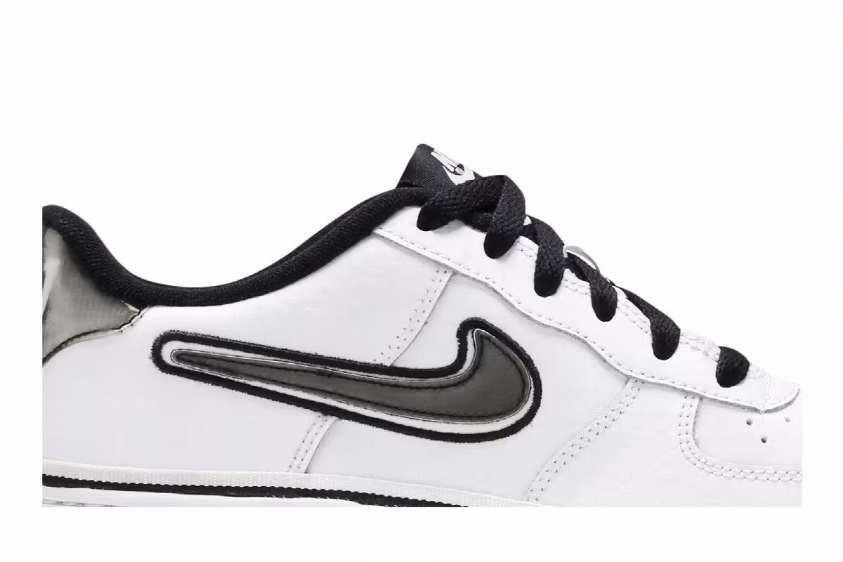 Nike Air Force 1 LV8 Sport GS White Black, view 3