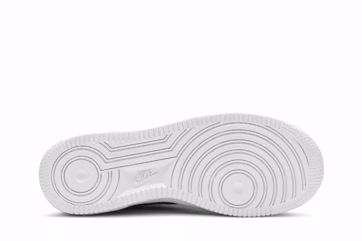 Nike Air Force 1 LV8 Sport GS White Black, view 5