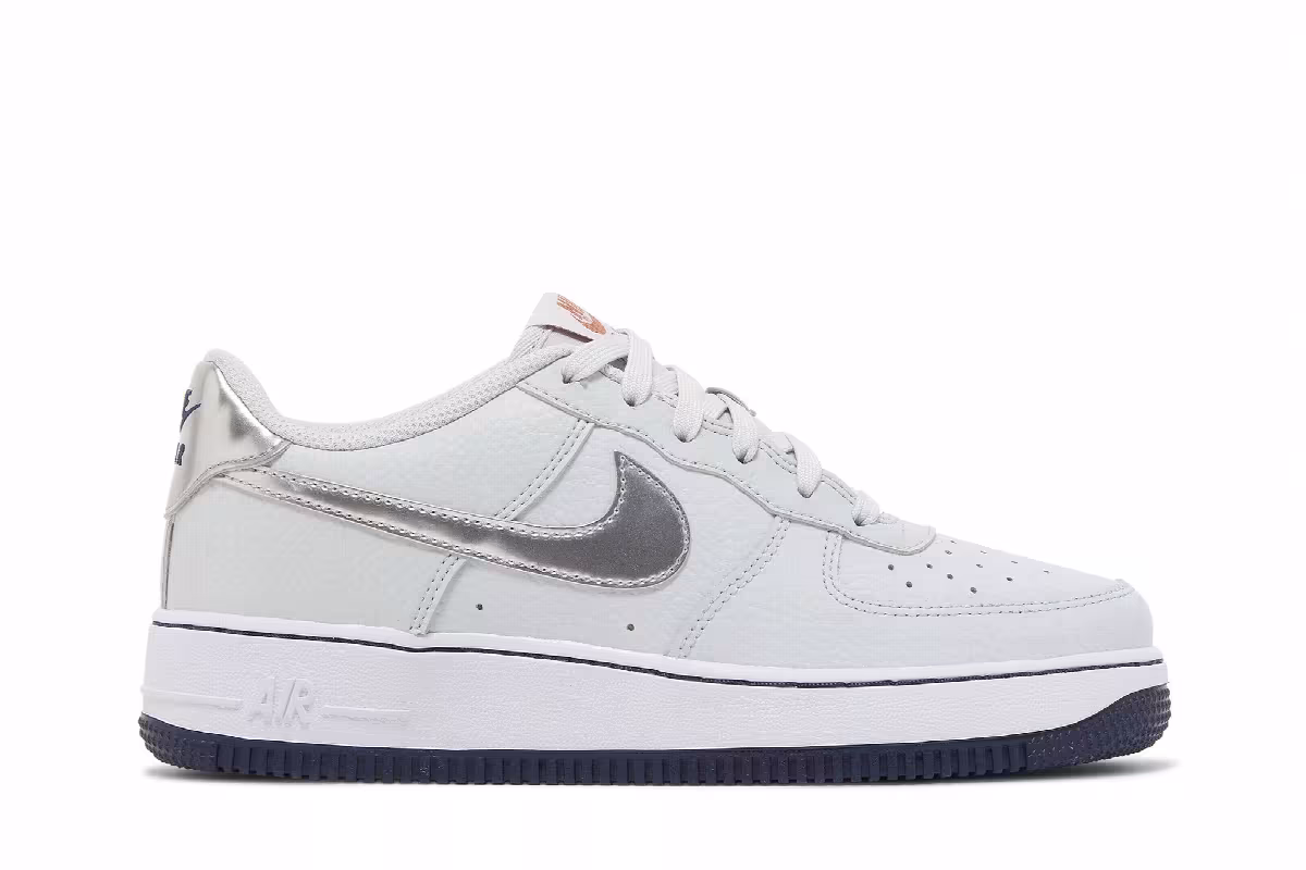 Nike Air Force 1 GS Pure Platinum Barely Grape, view 2