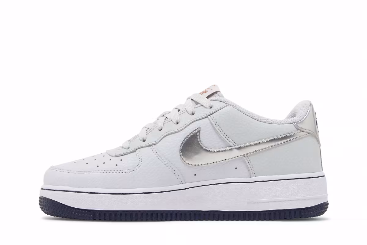 Nike Air Force 1 GS Pure Platinum Barely Grape, view 4