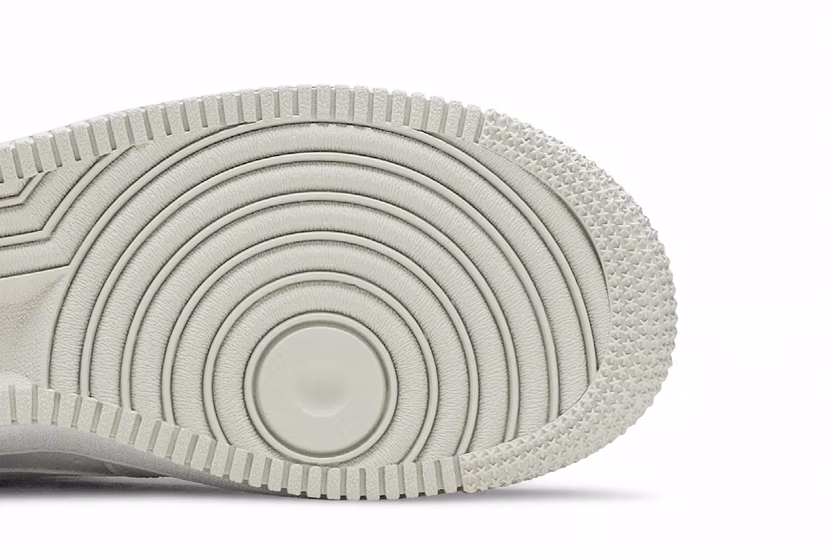 Nike Air Force 1 GS White Light Bone, view 6
