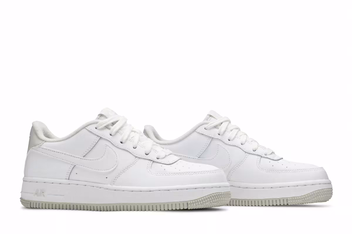 Nike Air Force 1 GS White Light Bone, view 9