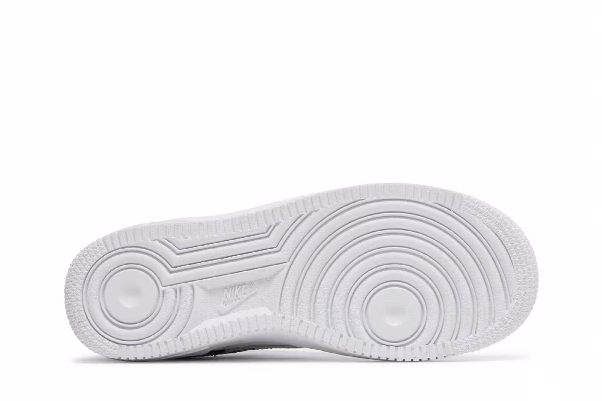 Nike Air Force 1 Low LV8 GS Spurs, view 5