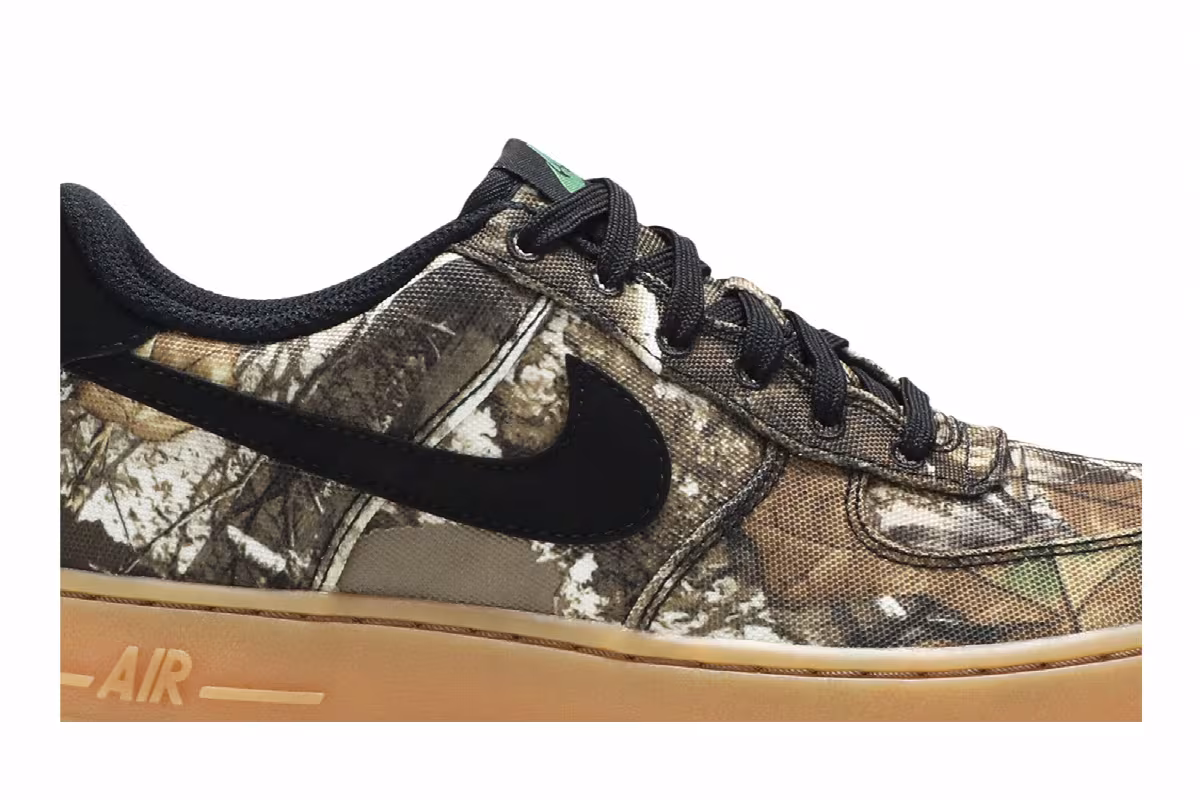 Nike Air Force 1 LV8 3 GS Woodland, view 3