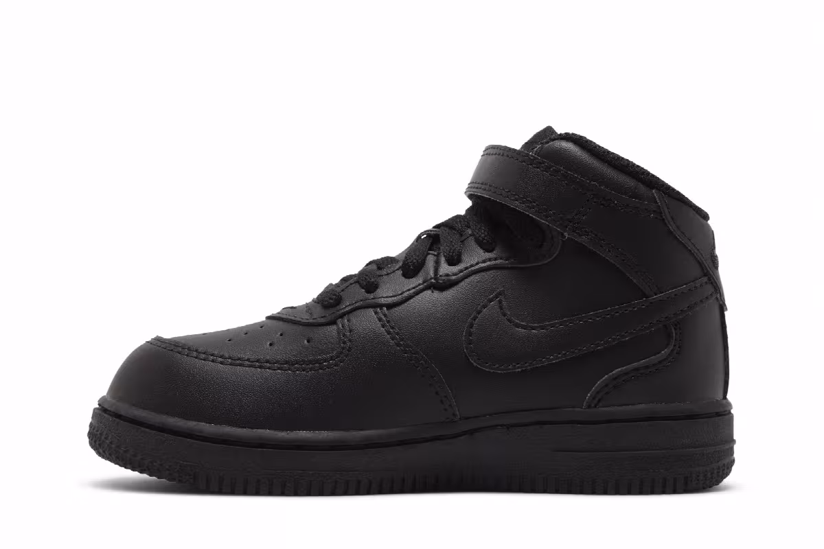 Nike Air Force 1 Mid LE TD Triple Black, view 4