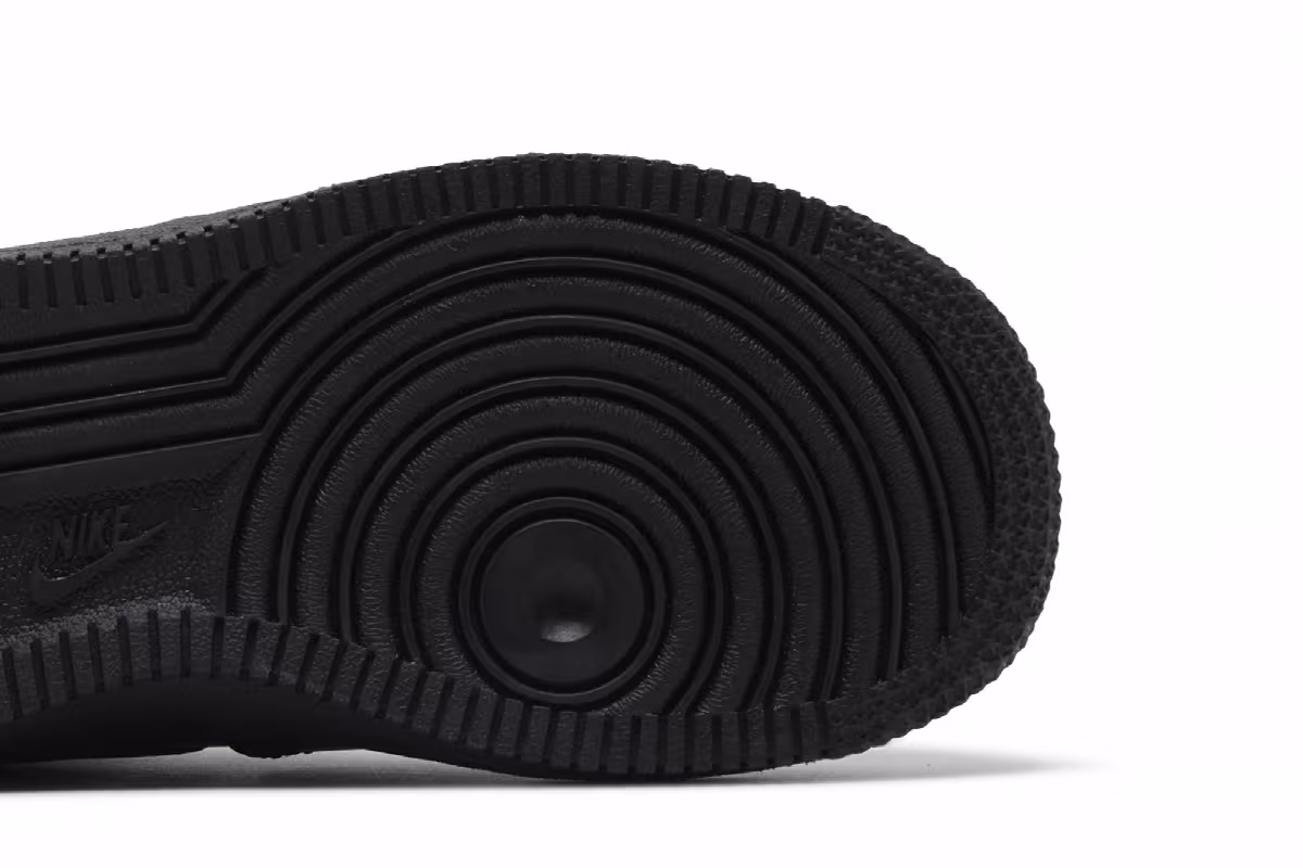 Nike Air Force 1 Mid LE TD Triple Black, view 6