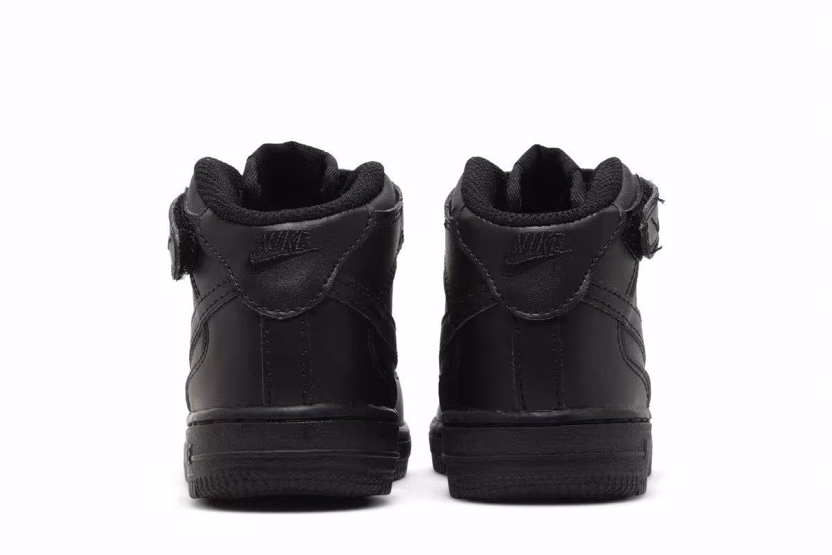 Nike Air Force 1 Mid LE TD Triple Black, view 7