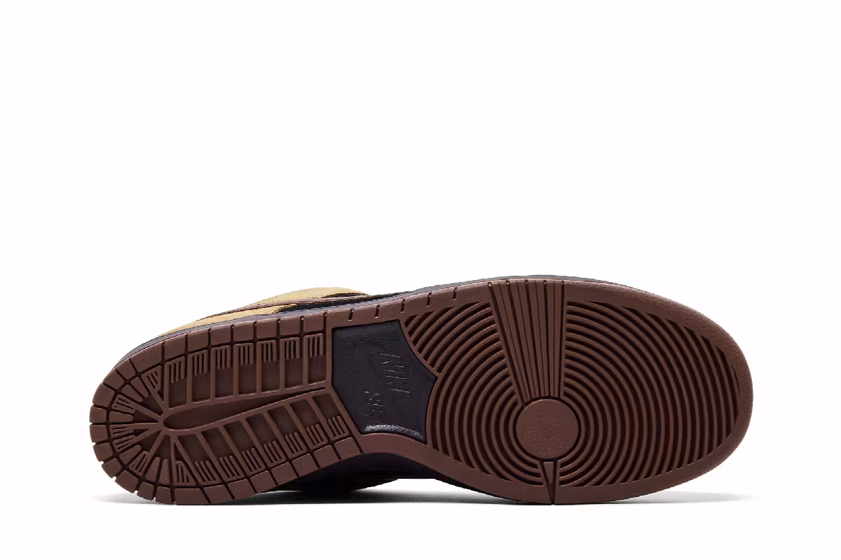 Nike SB Dunk Low Filbert, view 5