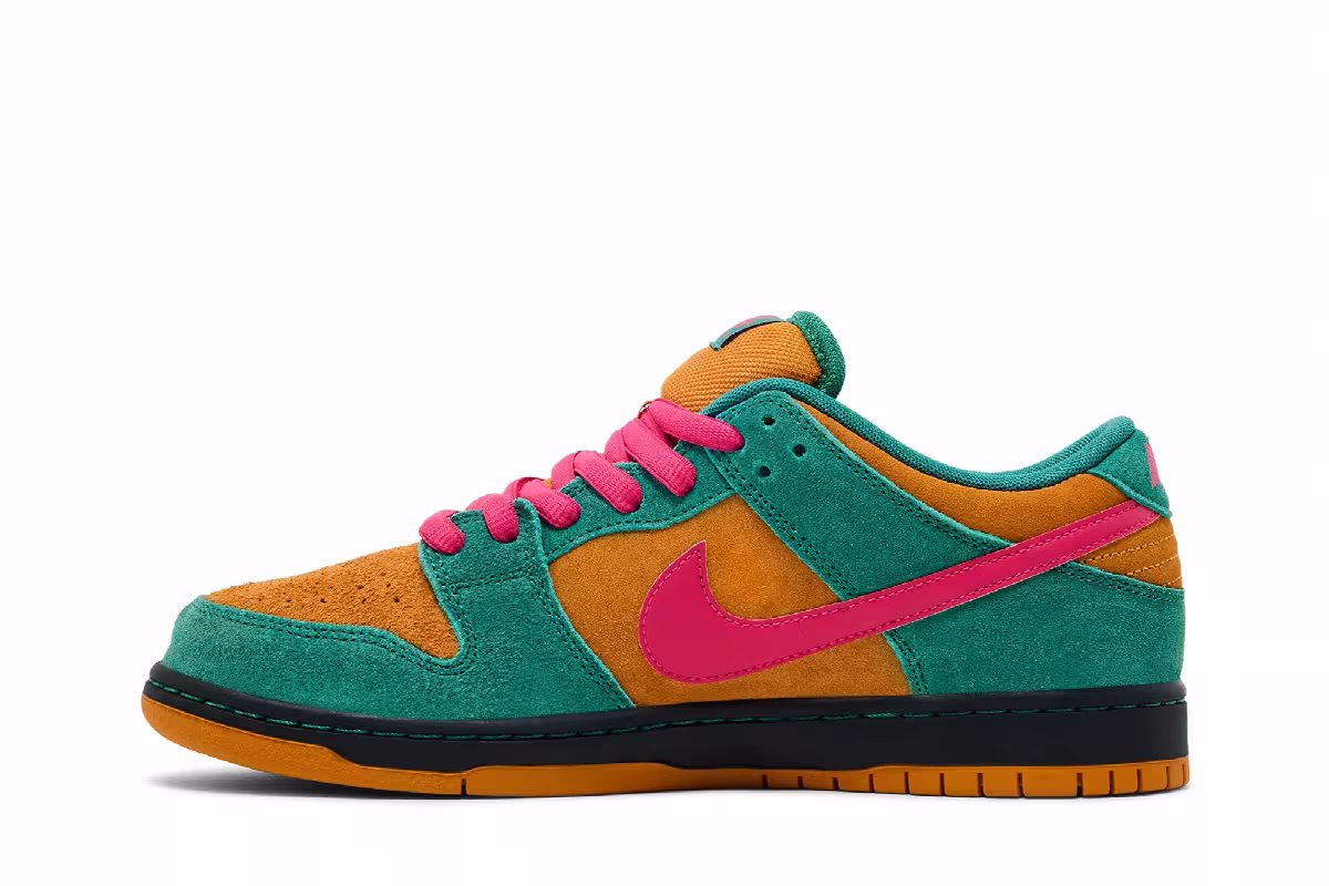Nike SB Dunk Low Green Noise Watermelon, view 4