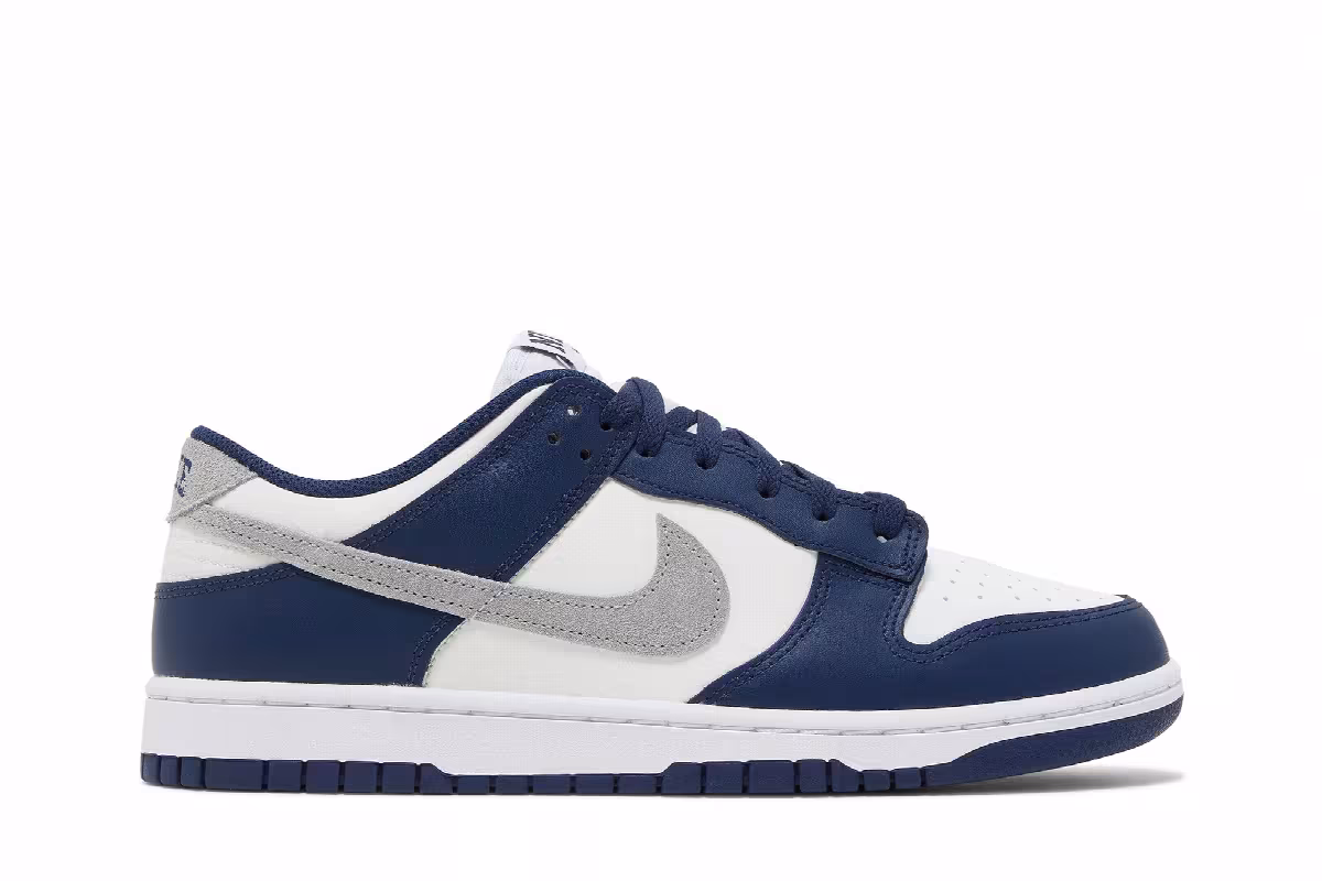 Nike Dunk Low Midnight Navy Smoke Grey, view 2