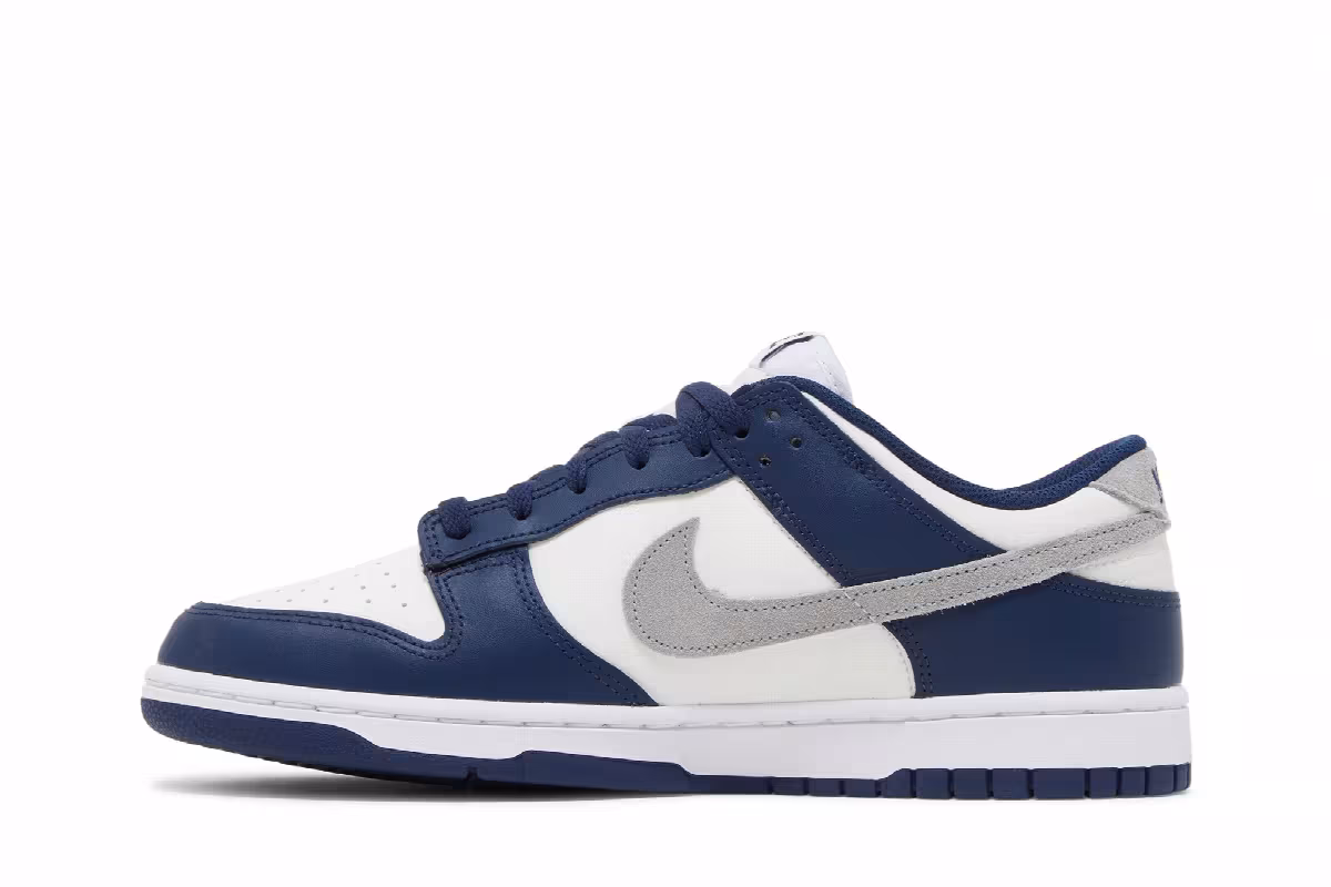 Nike Dunk Low Midnight Navy Smoke Grey, view 4