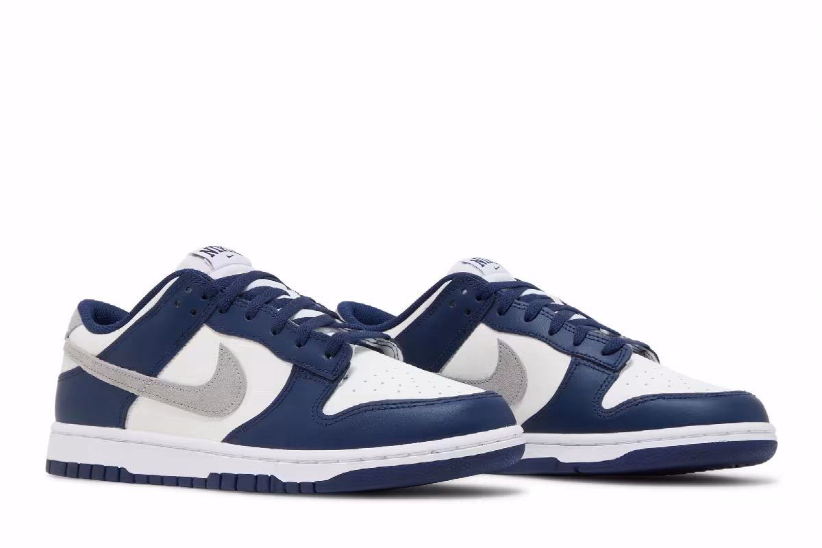 Nike Dunk Low Midnight Navy Smoke Grey, view 9