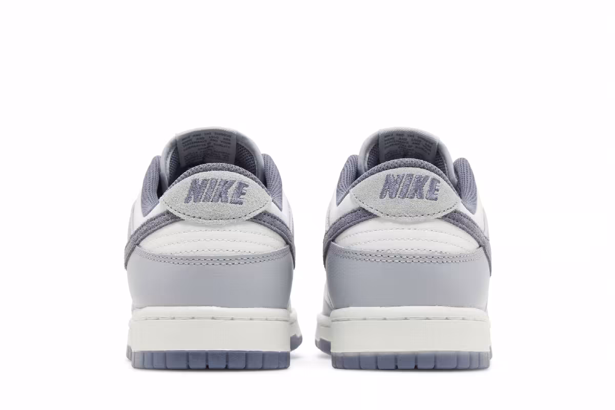 Nike Dunk Low SE Light Carbon, view 7