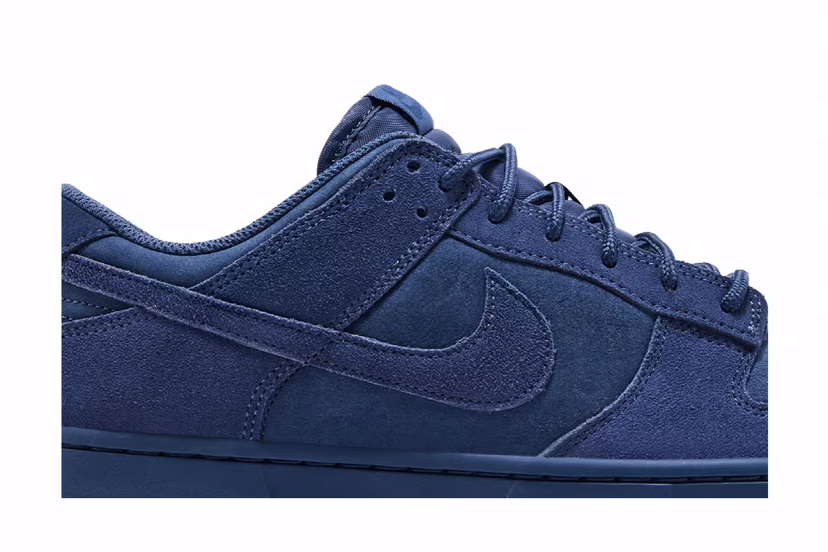 Nike Dunk Low SE Diffused Blue, view 3