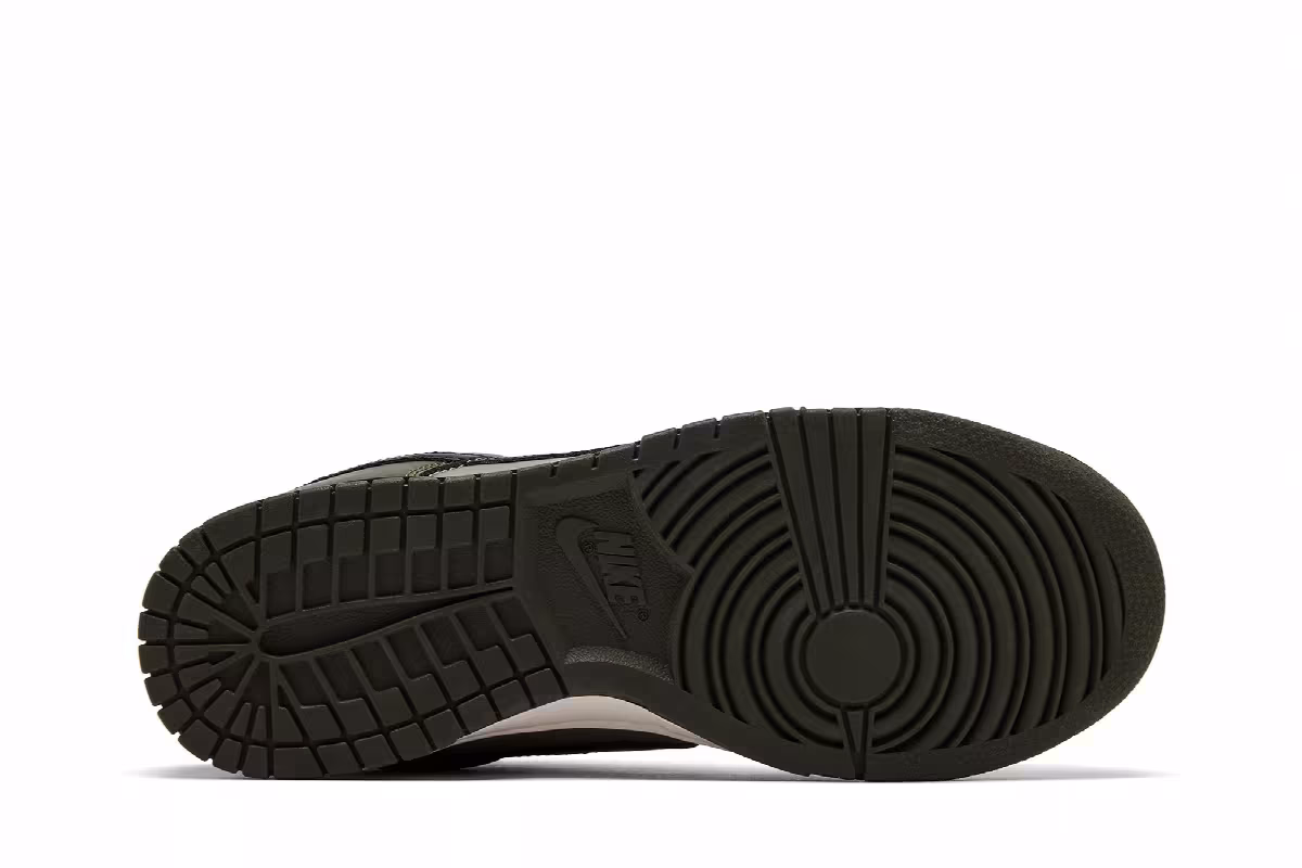 Nike Dunk Low Olive Cargo Khaki, view 5