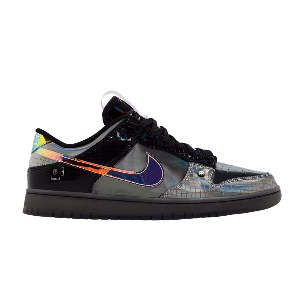 Nike Dunk Low Be True to Your DNA - Grey