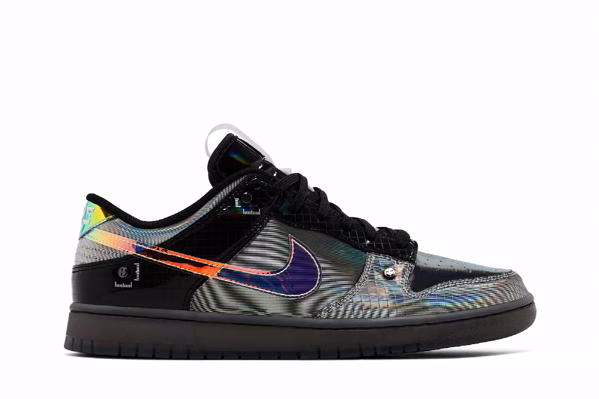 Nike Dunk Low Be True to Your DNA - Grey, view 2