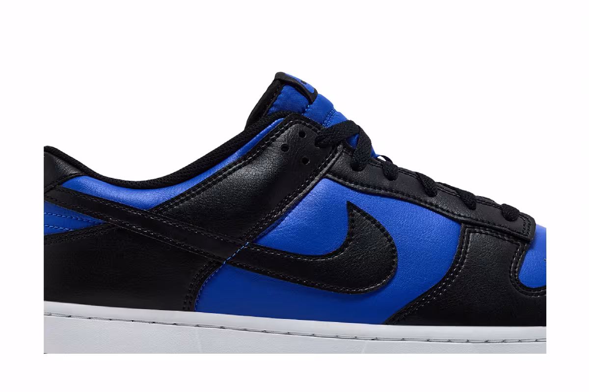 Nike Dunk Low Hyper Royal 2025, view 3