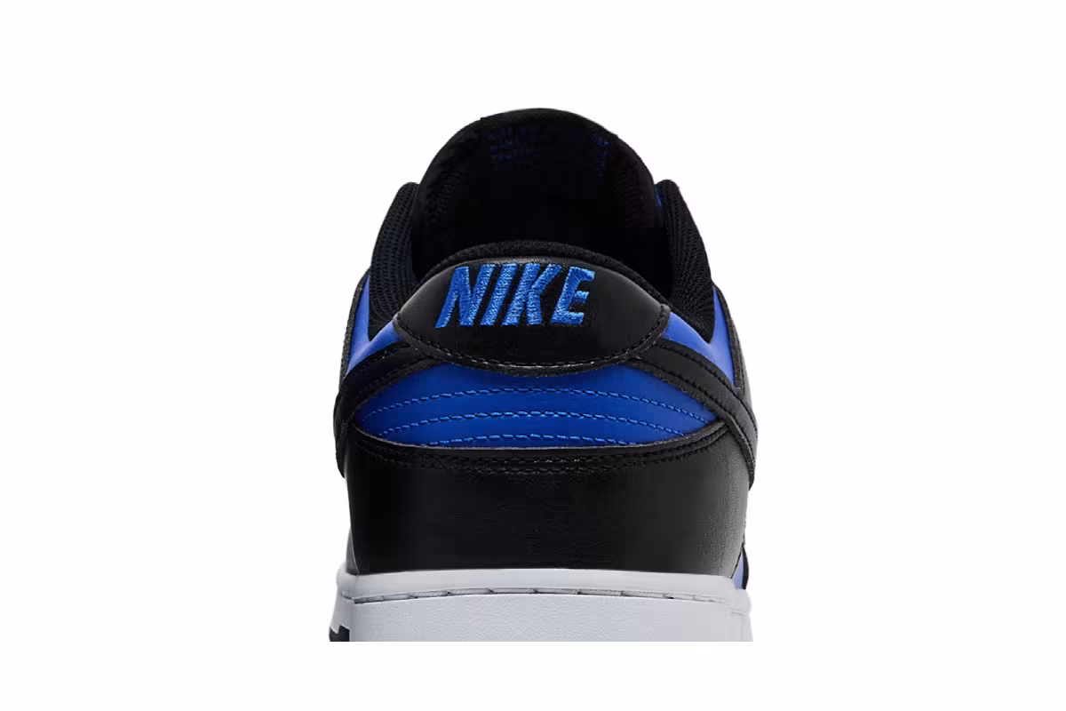 Nike Dunk Low Hyper Royal 2025, view 8
