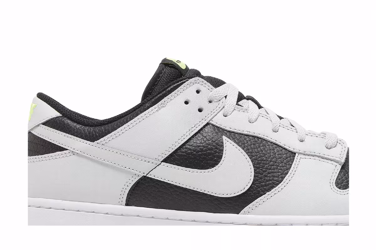 Nike Dunk Low Reverse Panda Neon, view 3