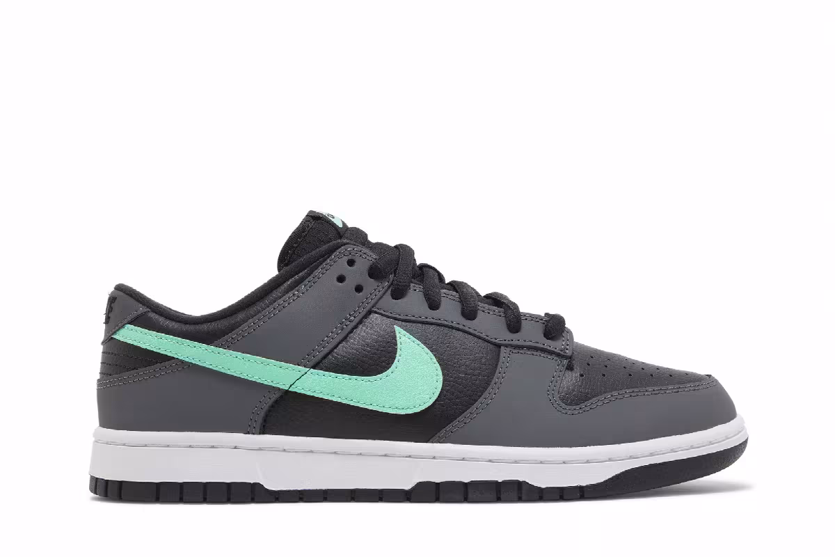 Nike Dunk Low Black Green Glow, view 2